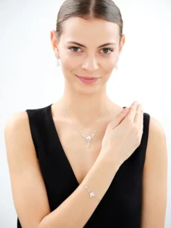 Bransoletka srebrna z cyrkoniami - kwiat