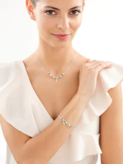 Bransoletka srebrna z masą perłową - krzyż