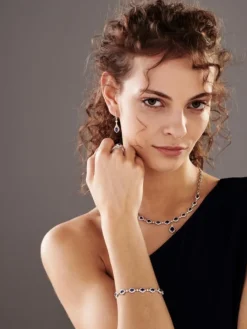 Bransoletka z białego złota z brylantami i szafirami - próba 585