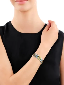 Bransoletka z elementami z żółtego złota i koralikami