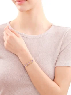 Bransoletka z elementami z żółtego złota i koralikami