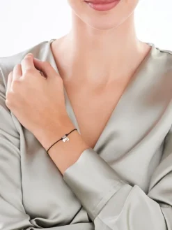 Bransoletka z elementami srebra - litera S, serce