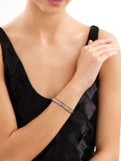 Bransoletka z elementami z mosiądzu pozłacanego i ze szklanymi koralikami