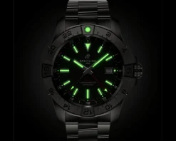 Breitling Avenger Automatic GMT 44