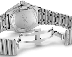 Breitling Chronomat GMT 40  Giannis Antetokounmpo