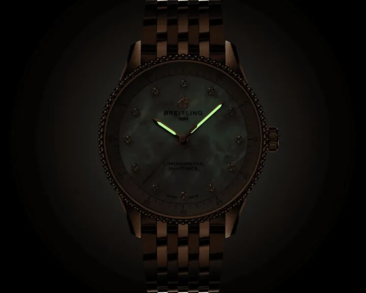 Breitling Navitimer 32