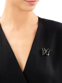 Broszka - zawieszka srebrna z bursztynem - motyl