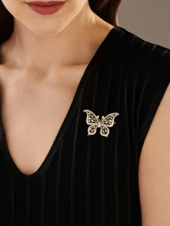 Broszka - zawieszka z żółtego złota z brylantami - motyl - 1,35 ct - próba 750