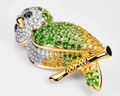 Broszka z żółtego złota z brylantami i granatami - sowa - próba 750