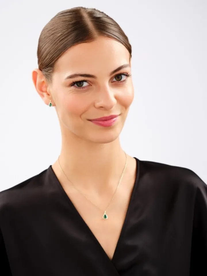 Kolczyki i zawieszka z żółtego złota z diamentami i szmaragdami syntetycznymi - próba 375