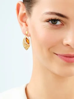 Kolczyki srebrne z bursztynem