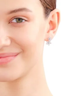 Kolczyki srebrne z  cyrkoniami - kwiaty