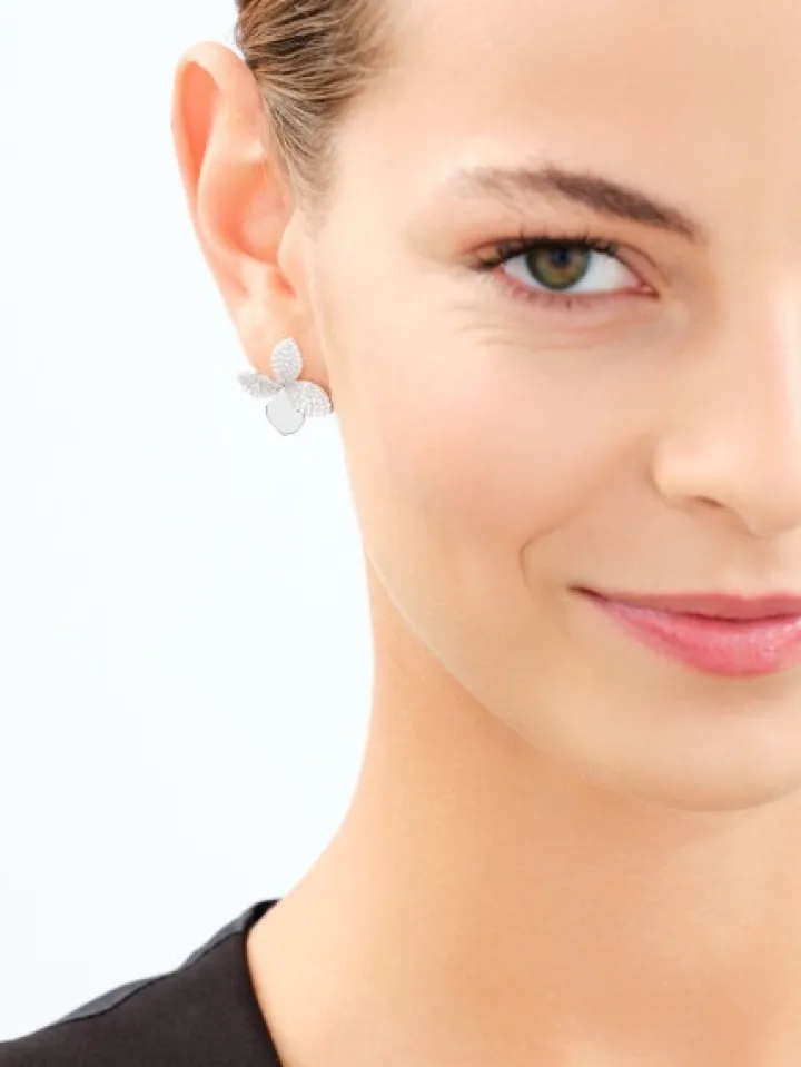 Kolczyki srebrne z cyrkoniami - kwiaty, liście