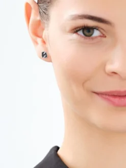 Kolczyki srebrne z cyrkoniami i emalią - kwadraty