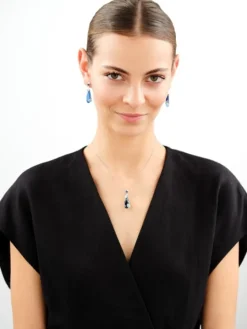 Kolczyki srebrne z cyrkoniami, szlifowanym szkłem i emalią - motyle, kwiaty