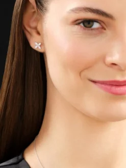 Kolczyki z białego złota z diamentami - kwiaty - 0,73 ct - próba 585