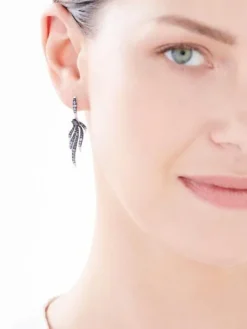 Kolczyki z białego złota z diamentami i szafirami - próba 585