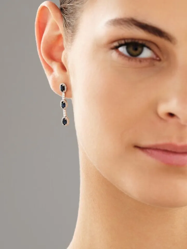 Kolczyki z białego złota z diamentami i szafirami - próba 585