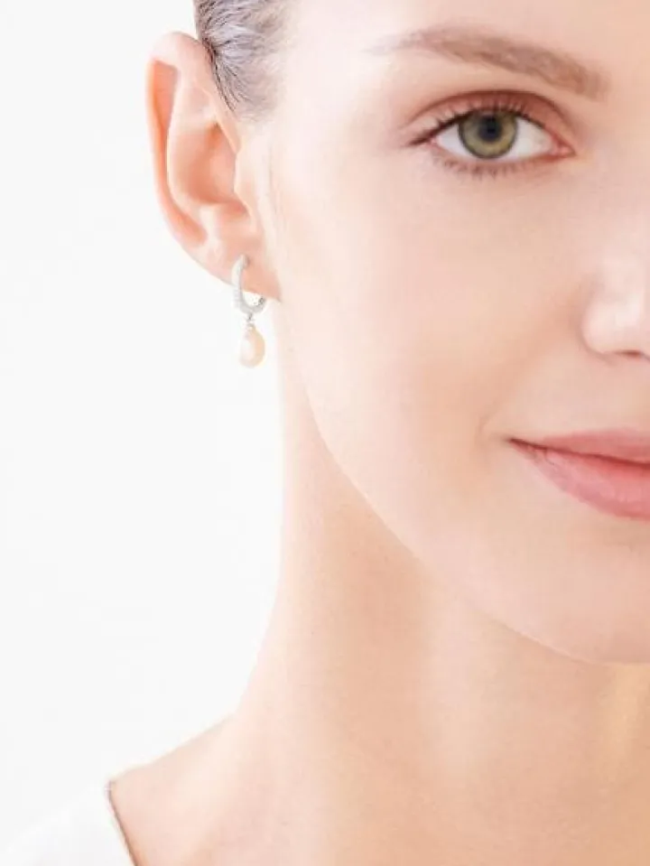 Kolczyki z białego złota z diamentami i perłami - próba 585