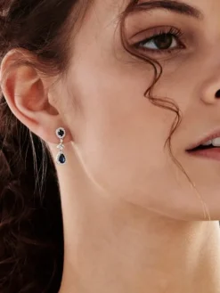 Kolczyki z białego złota z brylantami i szafirami - próba 585