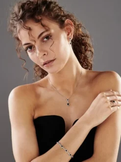 Kolczyki z białego złota z brylantami i szafirami - próba 585