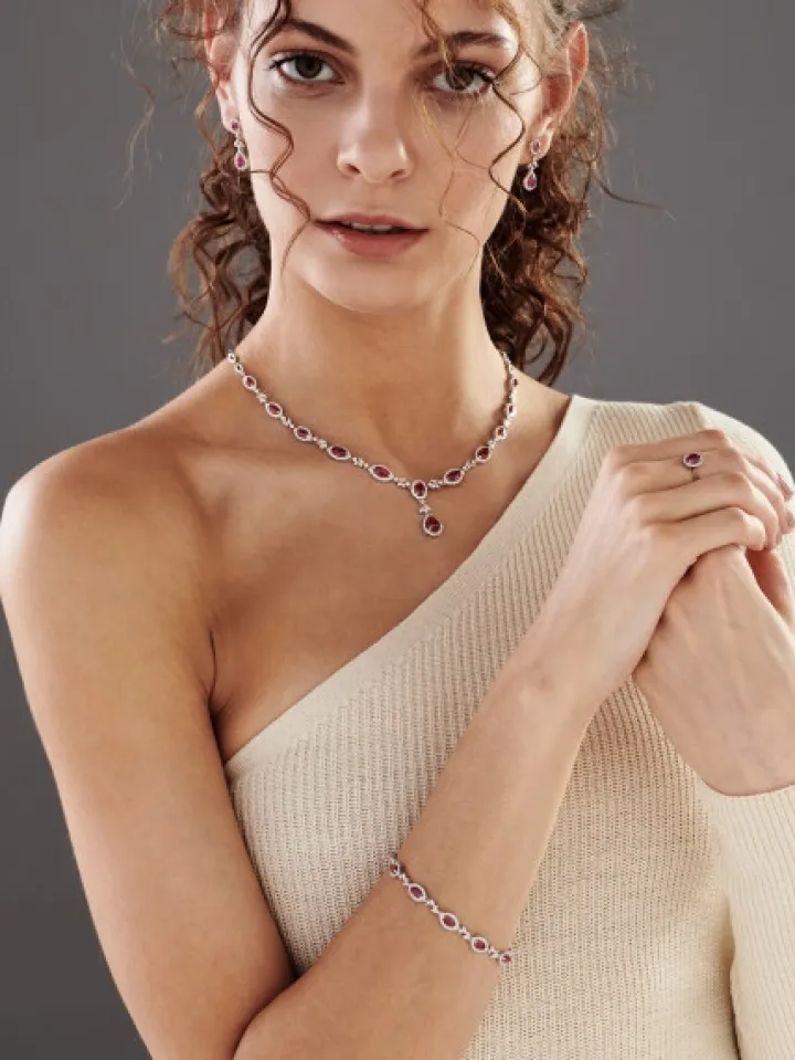 Kolczyki z białego złota z brylantami i rubinami - próba 585