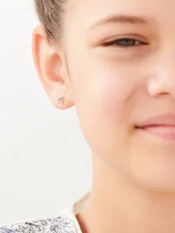 Kolczyki z białego złota z diamentami -  serca - 0,008 ct - próba 375