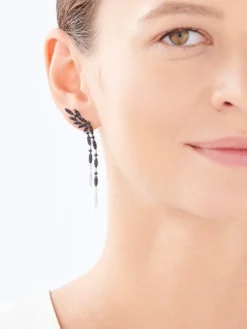 Kolczyki z białego złota z diamentami i szafirami - próba 585