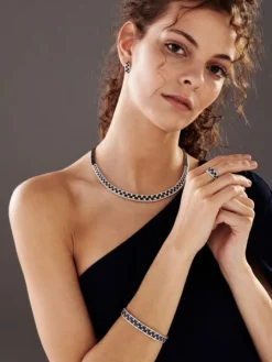 Kolczyki z białego złota z brylantami i szafirami - próba 585