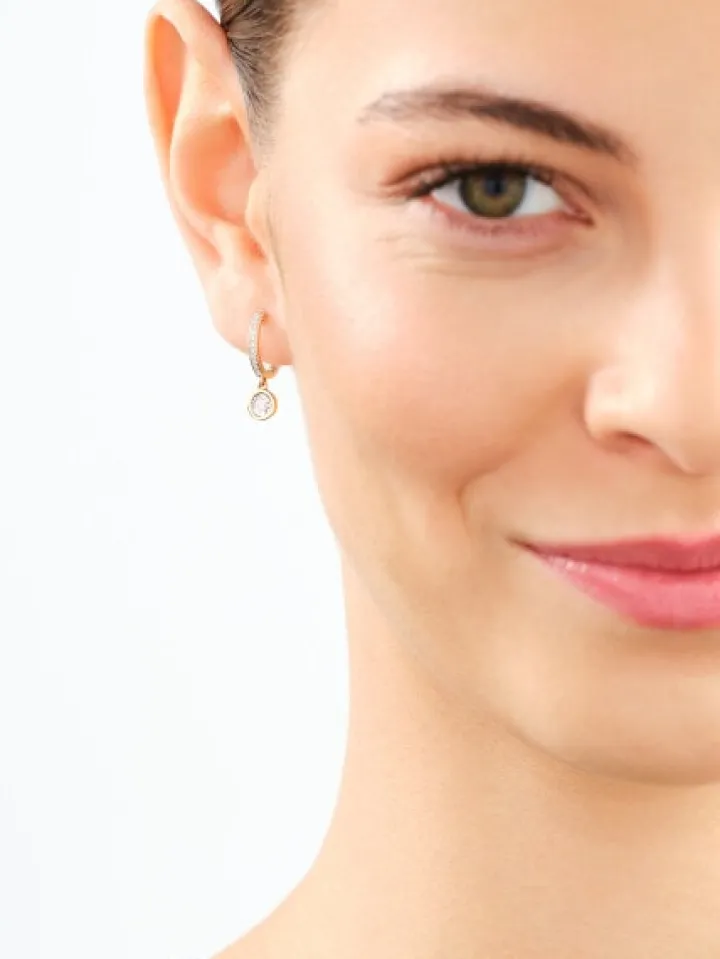 Kolczyki z żółtego i białego złota z diamentami - 0,19 ct - próba 585