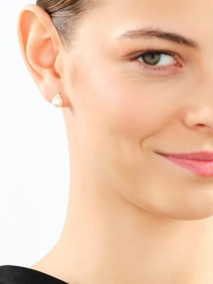 Kolczyki z żółtego złota z brylantami i perłami - próba 585