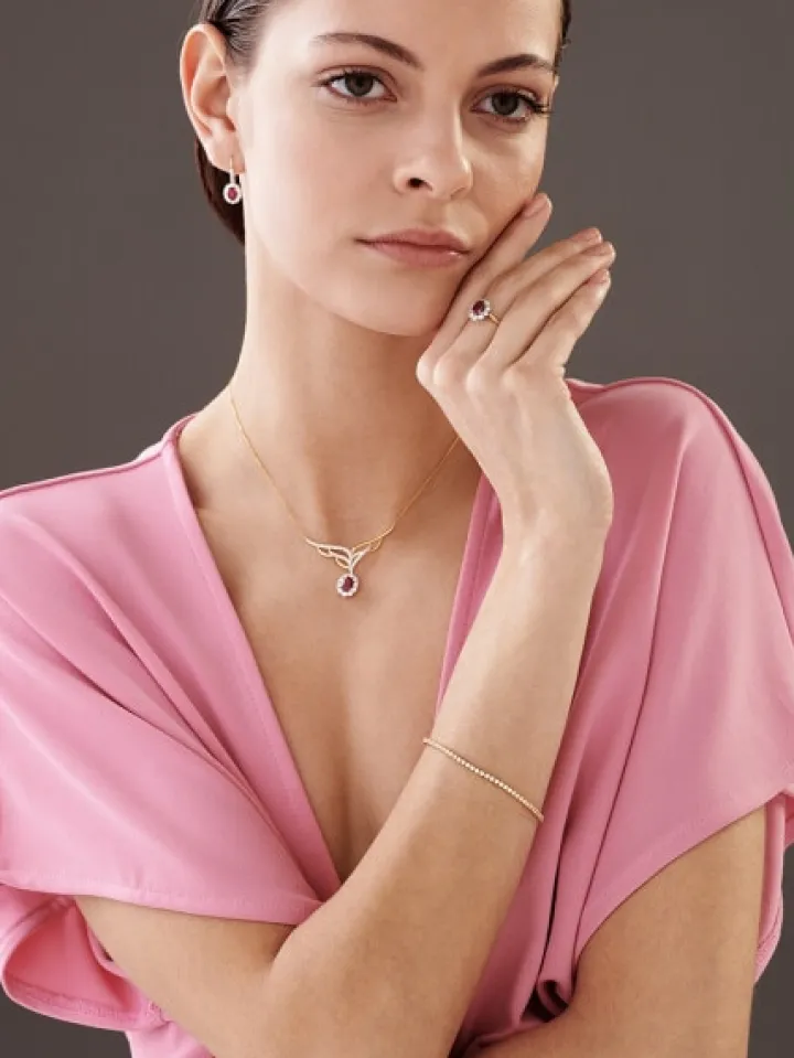 Kolczyki z żółtego złota z brylantami i rubinami - próba 585