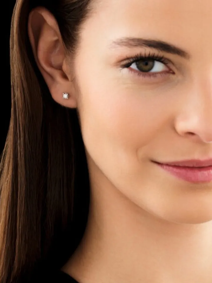 Kolczyki z żółtego złota z brylantami - serca - 0,24 ct - próba 585