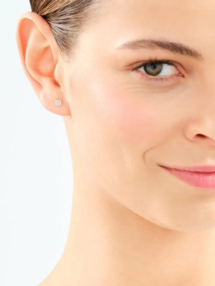 Kolczyki z żółtego złota z diamentami - kwadraty - 0,05 ct - próba 375