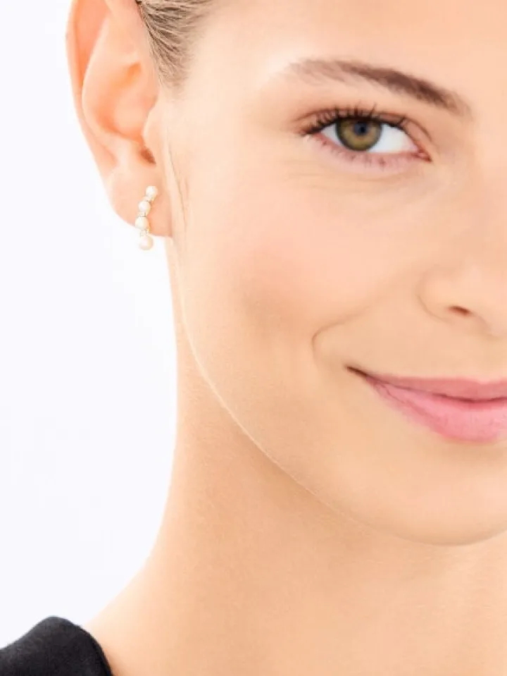 Kolczyki z żółtego złota z diamentami i perłami - próba 375