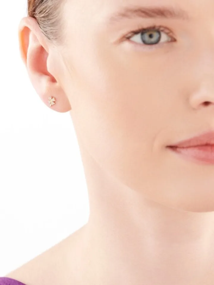 Kolczyki z żółtego złota z diamentami - koniczyny - 0,02 ct - próba 375