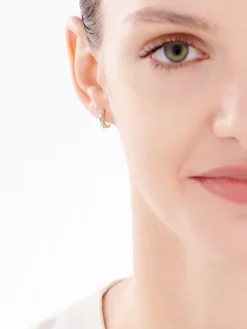 Kolczyki z żółtego złota z diamentami i szmaragdami - próba 375