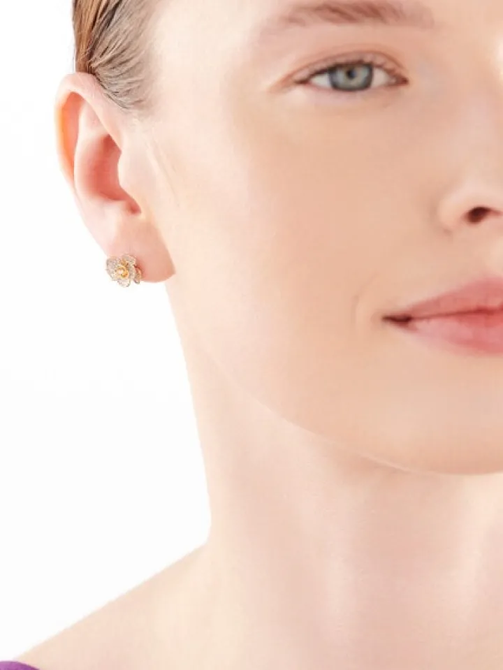 Kolczyki z żółtego złota z diamentami - kwiat - 0,39 ct - próba 585