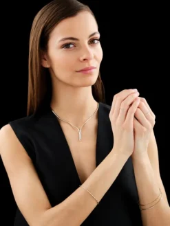 Kolczyki z żółtego złota z diamentami - 0,02 ct - próba 375