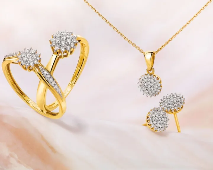 Kolczyki z żółtego złota z diamentami - 0,18 ct - próba 585