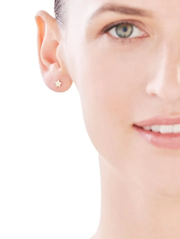 Kolczyki z żółtego złota z diamentami - gwiazdy - 0,004 ct - próba 585