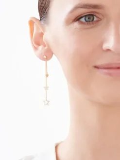 Kolczyki z żółtego złota z diamentami - gwiazdy - 0,01 ct - próba 375