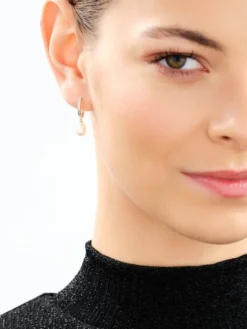 Kolczyki z żółtego złota z diamentami i perłami - próba 375