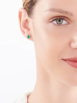 Kolczyki z żółtego złota z diamentami i szmaragdami syntetycznymi - próba 375