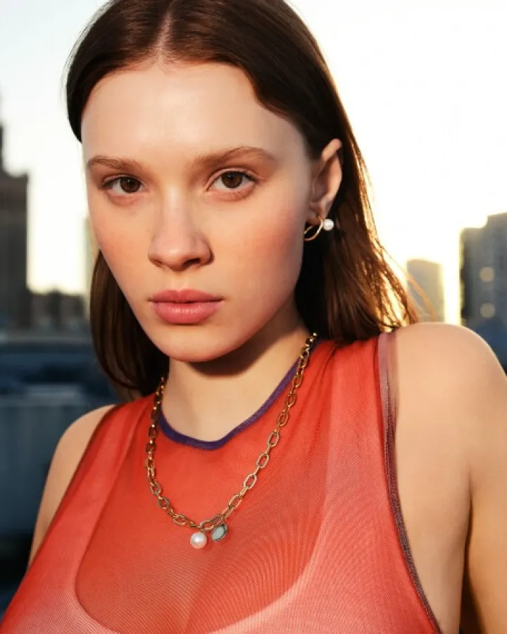 Kolczyki ze stali szlachetnej z perłami syntetycznymi