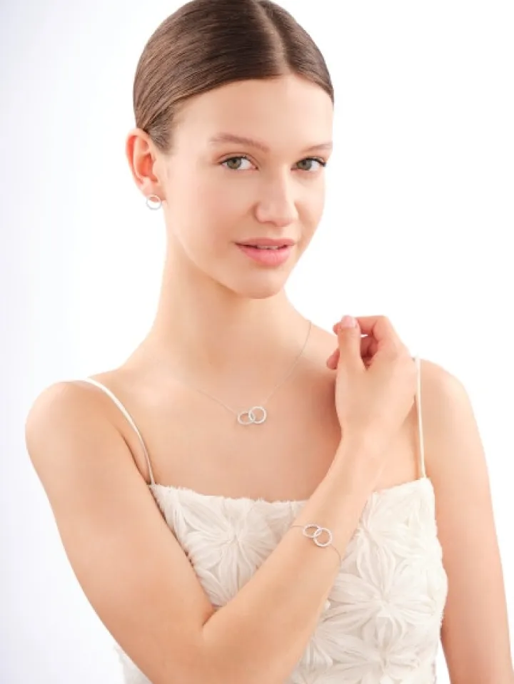 Naszyjnik srebrny z cyrkoniami - koła