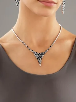 Naszyjnik z białego złota z brylantami i szafirami - próba 585