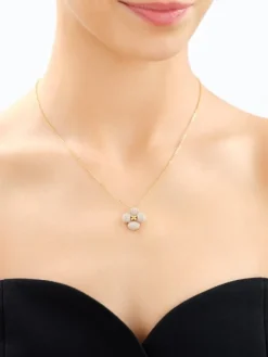 Naszyjnik z mosiądzu pozłacany - kwiat