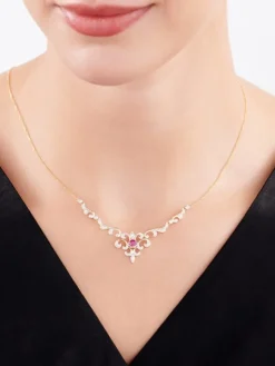 Naszyjnik z żółtego złota z brylantami i rubinem - próba 585