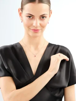 Naszyjnik z żółtego złota z diamentami i rubinem - próba 585